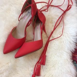 Justfab red snakeskin wrap heels sz 6.5